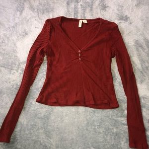 dark red long sleeve v neck